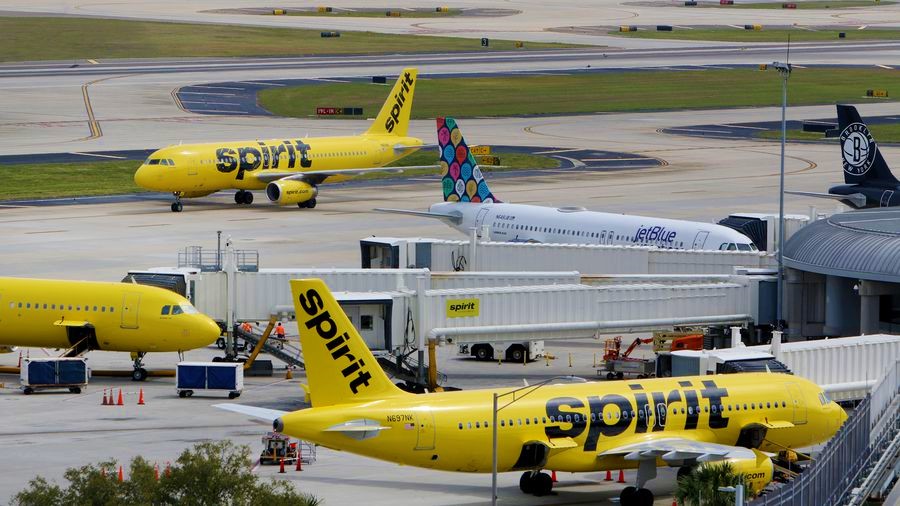 Spirit   Airlines   Confirmed   Receipt  of  Unsolicited   Proposal  from  JetBlue  Airways  ,  said   ' will evaluate '   !